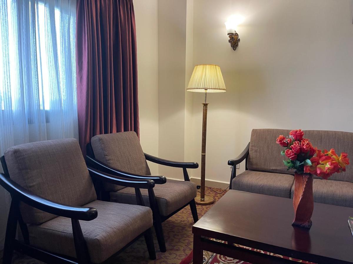 Boulevard Palace Hotel มอนโรเวีย ภายนอก รูปภาพ