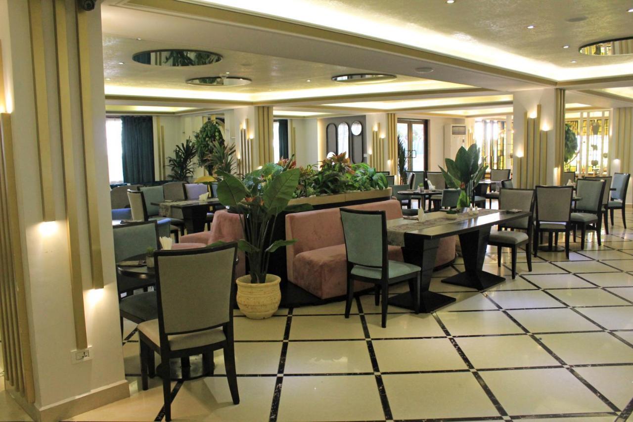 Boulevard Palace Hotel มอนโรเวีย ภายนอก รูปภาพ