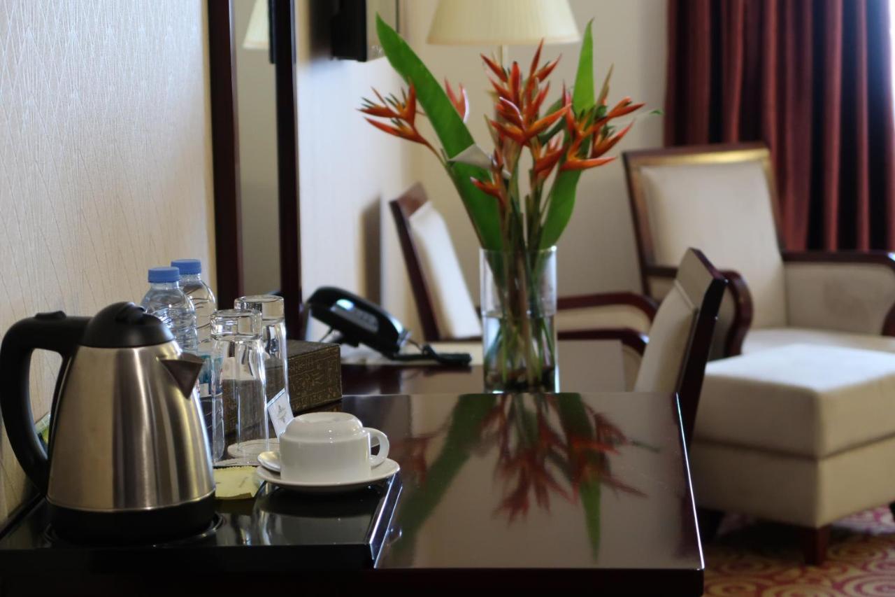 Boulevard Palace Hotel มอนโรเวีย ภายนอก รูปภาพ