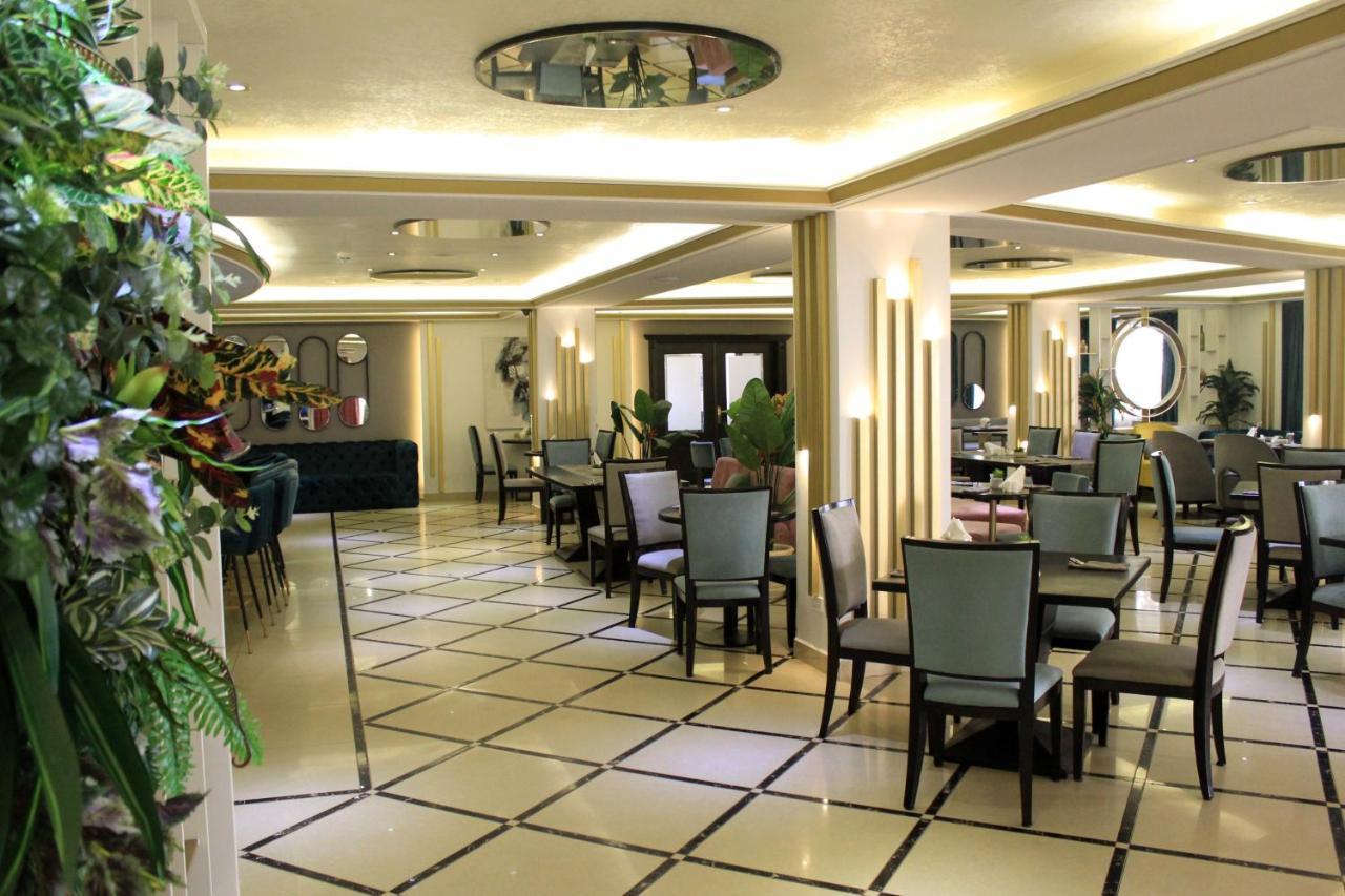 Boulevard Palace Hotel มอนโรเวีย ภายนอก รูปภาพ